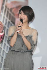 组图：品冠发新片获许茹芸助阵 现场开黄腔调侃