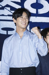 独家：《好朋友》三主演宣传新作 帅出新高度