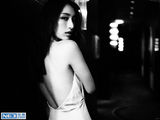 组图：张俪性感解放迷离诱惑 自称就是个青衣