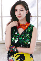 组图：江疏影大片曝光 长发飞扬焕发女神光彩