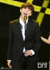 组图：《The Show》精彩不断 infinite智妍热唱