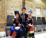 幻灯图集：田亮亮相慈善活动 为山区贫困儿童站台