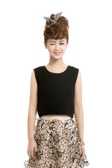 组图：杨紫【演员】全新时尚写真 鬼马俏皮灵气十足