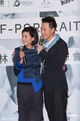 组图：林峰庆销量破百万 被曝是迟到大王