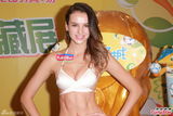 组图：Jessica C性感出席世界杯活动