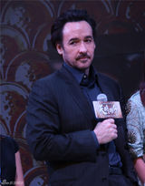 组图：《天将雄师》曝布劳迪加盟 成龙自卖自夸