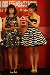 组图：《龙之谷》曝预告主题曲 徐娇景甜等配音