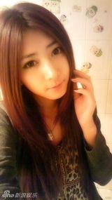 幻灯图集：《非诚勿扰》女嘉宾闫凤姣照片集锦