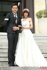 组图：姚元浩为戏假结婚 盼三年内娶王心凌