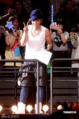 幻灯图：罗志祥香港演唱会落幕 跳《舞娘》掀高潮