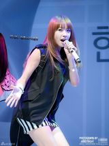 策划：鹿晗宋茜KRIS 韩国爱豆中国制造