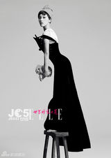 组图：《致青春》杨子姗俏丽短发造型首曝光