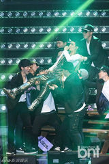 组图：韩团TEENTOP首次举办单独演唱会