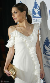 幻灯图集：布里坦妮墨菲香消玉损 生前倩影百张 