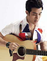 组图：李治廷复古风大片 打造私人音乐专场