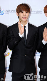 组图：韩星徐仁国VIXX任韩博览会宣传大使