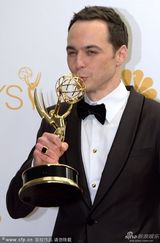 组图：谢耳朵获得艾美奖喜剧类最佳男主角