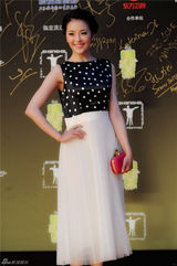 组图：上海电影节众星云集 国立明星大气亮相