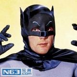 组图：新版蝙蝠侠造型曝光 阿弗莱克壮如绿巨人