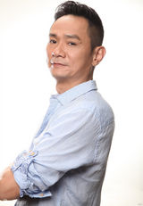 组图：果静林拍大片 演绎魅力型男