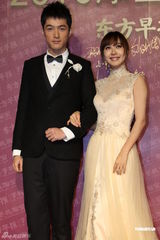 组图：海清带病上阵潮盛典 周立波自称上海最潮人