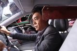 组图：《窃听风云3》土豪争斗 剧照剧透