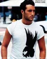 组图:男神一网打尽！全球百名性感男子半裸来袭