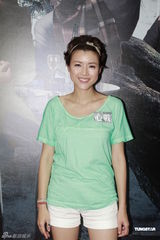 组图：郑少秋新剧与邵美琪激吻 陈豪陈茵媺避忌