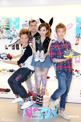 组图：怀秋曝林俊杰曾做噩梦 错失金曲一语成谶