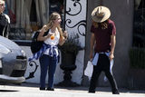 组图：莱托最新街拍 长发大胡子美男变糙汉