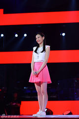 组图：好声音3选手初露面 大三女生撞声丁丁