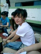 组图：郭采洁大学毕业照曝光 长发小清新范儿