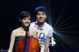 组图：刘昊然欧阳娜娜录《快本》 北爱CP养眼