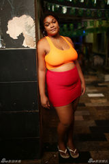 组图：巴西世界杯即将开幕 性工作者默默等候