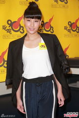 组图：徐子珊不想做歌手 盼黄宗泽回港坐阵