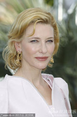 幻灯图集：戛纳开幕片记者会 克劳携布兰切特亮相