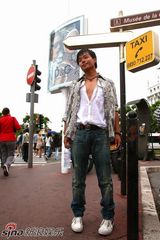 高清组图：《春风沉醉的夜晚》主创戛纳写真