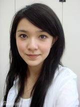 组图：郭采洁大学毕业照曝光 长发小清新范儿