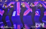 组图：《The Show》精彩不断 infinite智妍热唱