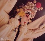 组图：国粹舞台上的白娘子 美丽多情功夫了得