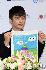 组图：韩星徐仁国VIXX任韩博览会宣传大使