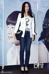 组图：孙丹菲赵允熙等捧场《幻想中的她》试映