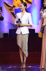 组图：明星公民颁奖盛典 群星到场星光熠熠