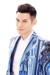 组图：严屹宽质感型男写真出炉 大秀魅惑电眼