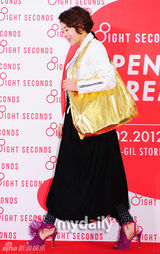 组图：朴诗妍Tiffany崔江熙等出席服装店开业仪式