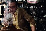 组图：黄觉酷帅写真变身摩托发烧友