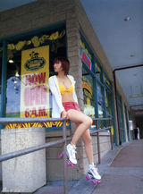 组图：后藤真希夏日海边写真 清凉泳装大秀性感