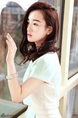 组图：张檬最新时尚写真展诱惑之美