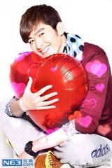 显微镜：在奔三的路上十分欢脱 张翰私照大盘点