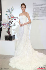 组图：张钧甯纯白色精美礼服美艳现身